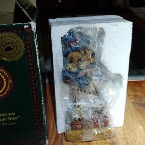 New Boyd's Bear's collection very nice and pretty